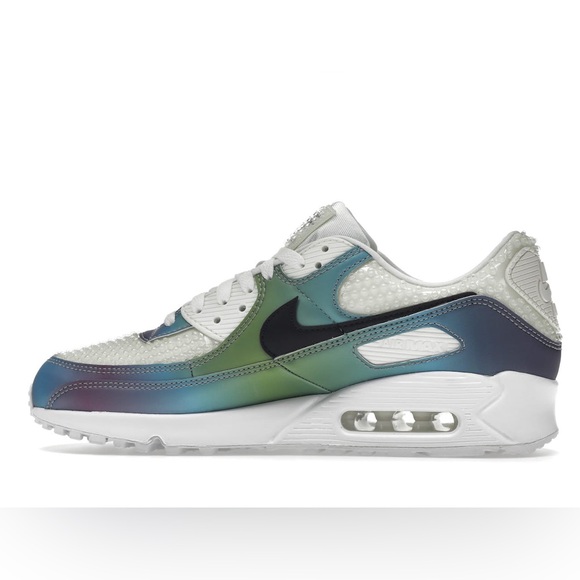 Nike Women's Sneakers - White and Blue - Picture 6 of 15